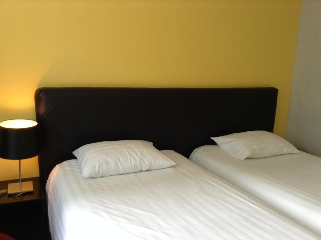 Fx Hotel East Lake Park שנג'ן מראה חיצוני תמונה